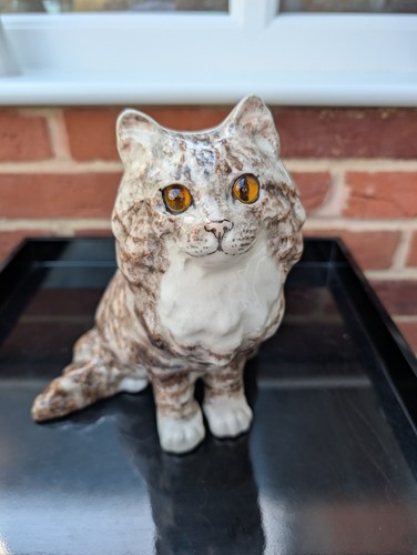 Winstanley pottery grey tabby - pottery,