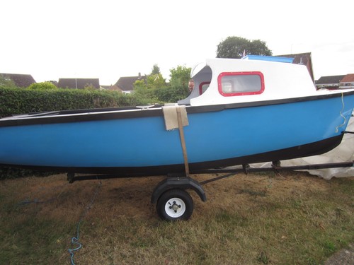 Fishing day boat and trailer - fishing/day,