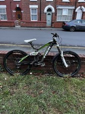 Trek Session 8 2016 Downhill Mountain Bike