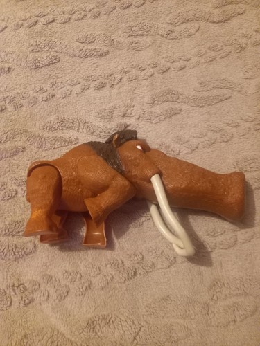 Ice age manny mudball toy - 2,