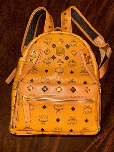 Mcm medium size studded - size,