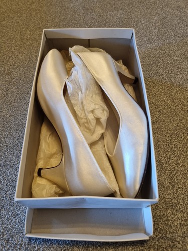 Off white satin bridal shoes - off,