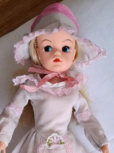1980s sindy doll - 1980s, (active?)
