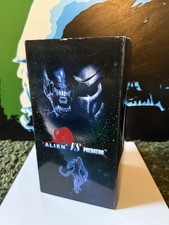 Alien vs Predator Figurine