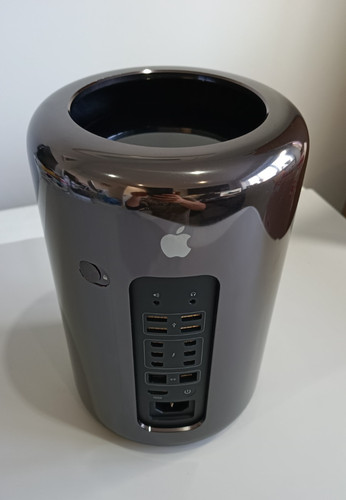 Apple mac pro 2013 - 6,1, /