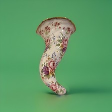 Fenton Wall Pocket Vase (B27)