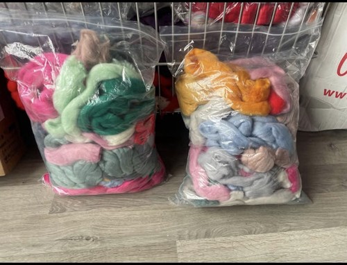 Vegan friendly wool - , felting