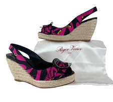 $975 Roger Vivier Espadrilles