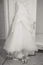 Stunning Ian Stuart ivory