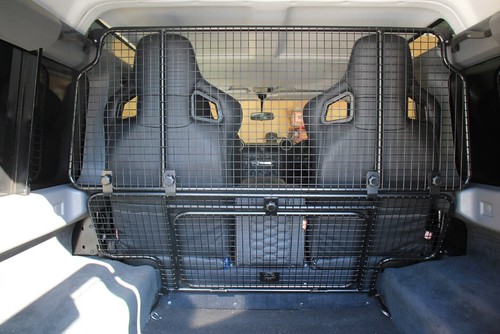 Dog guard rear - kit, fits
