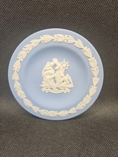  Wedgwood Jasperware Plate