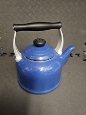 Traditional-style 2 litre Le