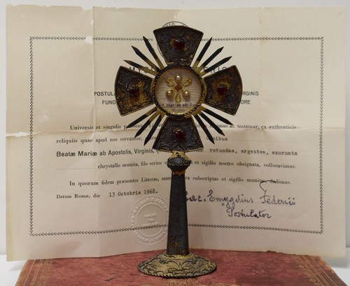 Relicario relic reliquary - relic,