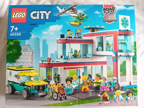 Lego city hospital - lego,