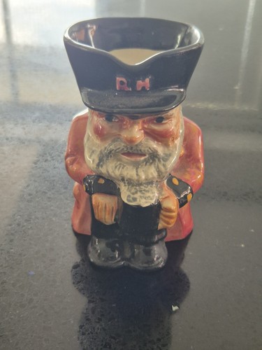 832 toby jug chelsea - -toby,