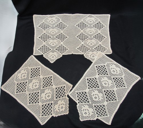 Hand crochet antimacasser - hand,