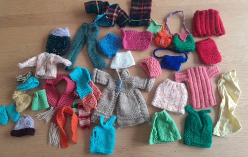 Lot vintage sindy barbie - of,