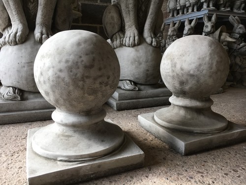 Garden stone pillar - , post