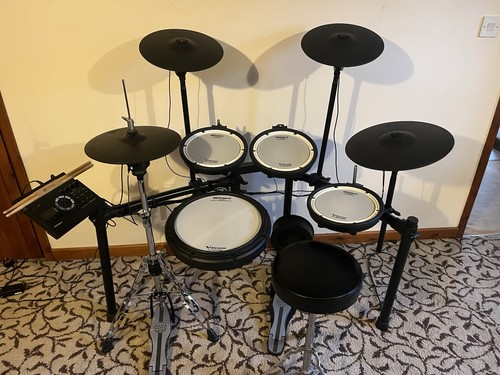 Roland 17kvx electronic - roland,