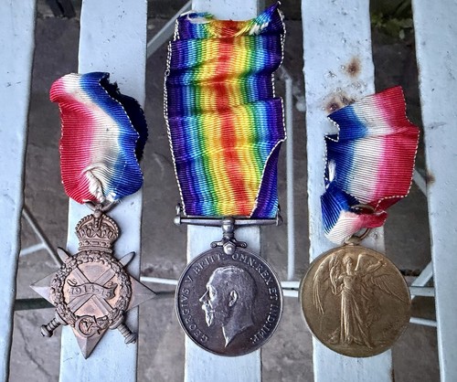 Ww1 1915 star trio - star, british