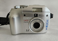Olympus CAMEDIA C-5000 Zoom