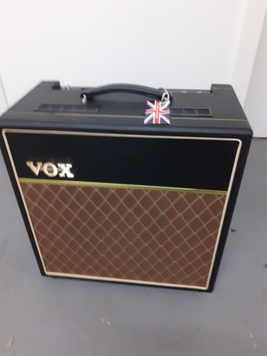 Vox ac15hw60 guitar amplifier - guitar,