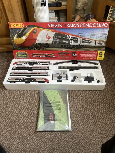 Hornby virgin trains pendolino - hornby,