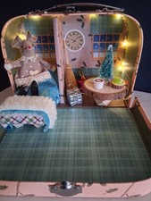 Maileg Compat Dollhouse christmas  Suitcase with Felt Mouse & Accessories 