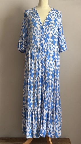Blue and white - uk,