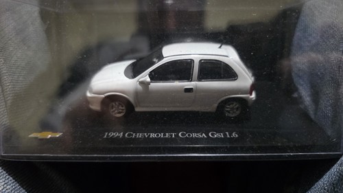 Vauxhall corsa gsi diecast - vauxhall,