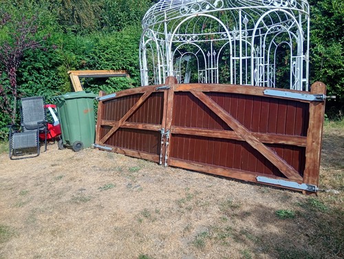 Driveway gates hardwood - driveway,