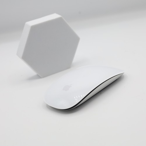 Genuine apple magic - apple, mouse