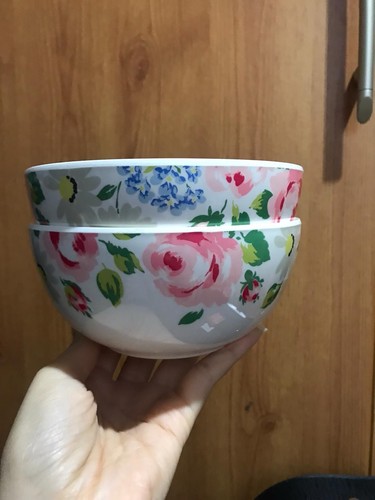Cath kidston plastic picnic - kidston,