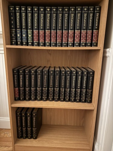 Complete 1986 encyclopedia - complete,