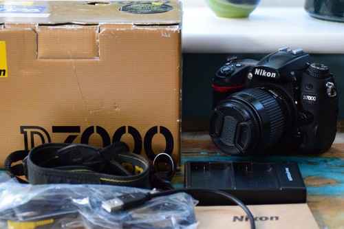 Nikon d7000 16mp dslr - dslr, boxed