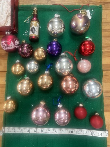 Christmas tree baubles 21 - christmas,