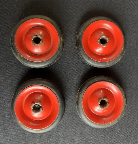 Triang pedal car - pedal, pull