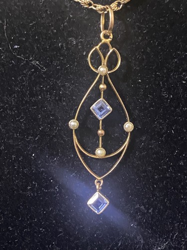 Lovely antique 9ct - lovely, gold
