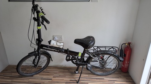 Folding bike muddy - bike.,