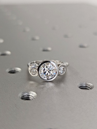 3ct round cut - cut, moissanite