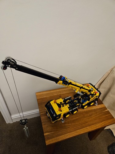 Lego technic mobile crane - technic,