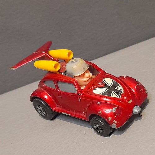 Vintage volkswagen beetle - volkswagen, vw