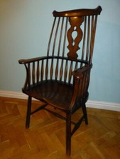 Antique Georgian Windsor Yew Elm stick Lobster Pot Comb Back Primitive armchair