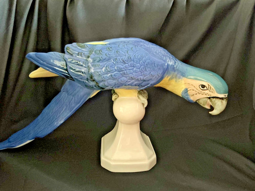 Royal dux parrot - royal, 16"