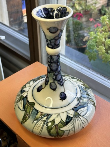 Moorcroft pottery anji - moorcroft,