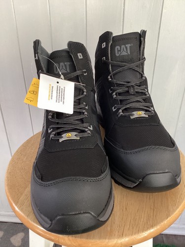 Cat charge hiker - cat,