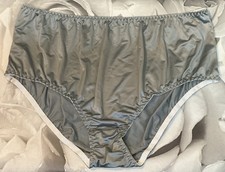 Woman’s CD TV sexy Grey