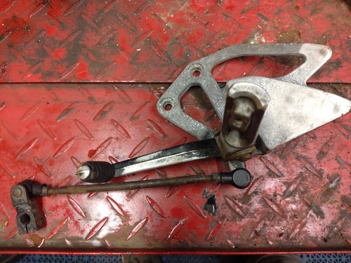 Kawasaki zxr400 left footpeg - left,