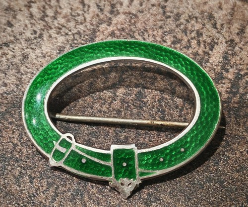 Stunning art deco solid - solid, silver