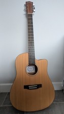 Acoustic Guitar- Donner
